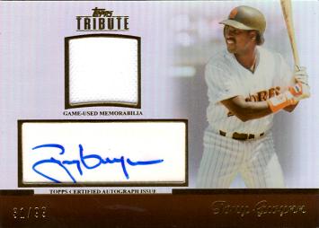 Tony Gwynn player worn jersey patch baseball card (San Diego Padres) 2002  Upper Deck Sweet Spot Classics #JTG